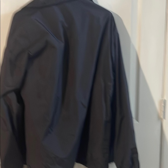 Classic Black Windbreaker Jacket - Picture 6 of 6